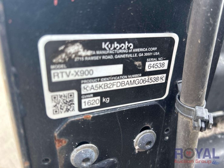 2021-kubota-rtv-x900-image-16