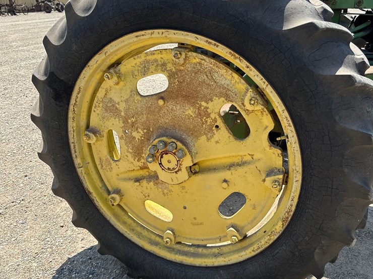 john-deere-60-image-7