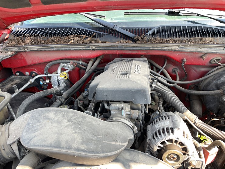 #1040-•-2000-chevy-1500-truck-(has-wi-title)-image-102