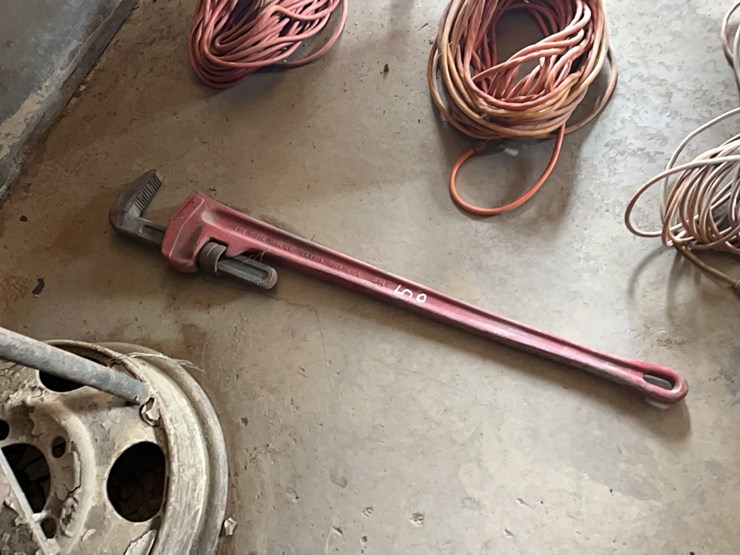monkey-wrench-support-equipment-image-1