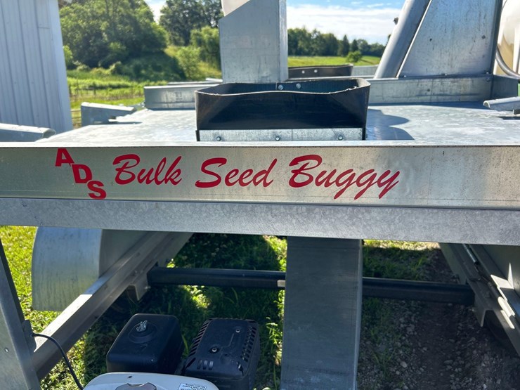 ads-bulk-seed-buggy,-2-pod,-tandem-axle,-15-inch-tires,-folding-seed-auger-image-3