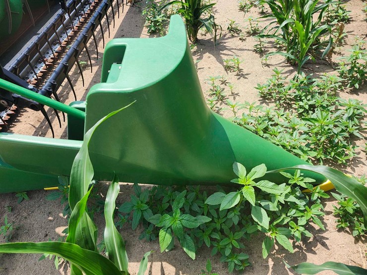 2014-john-deere-635f-grain-head-image-10