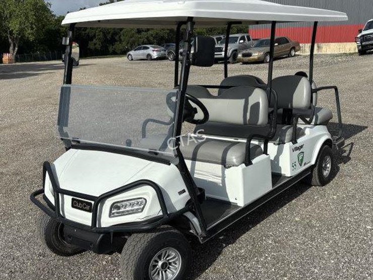 club-car-villager-6-image-1