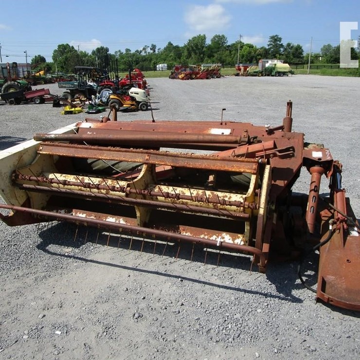 NEW HOLLAND 478