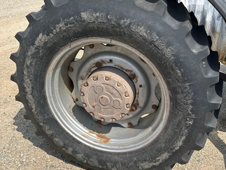 massey-ferguson-3545-image-17