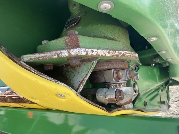 2013-john-deere-635fd-image-3