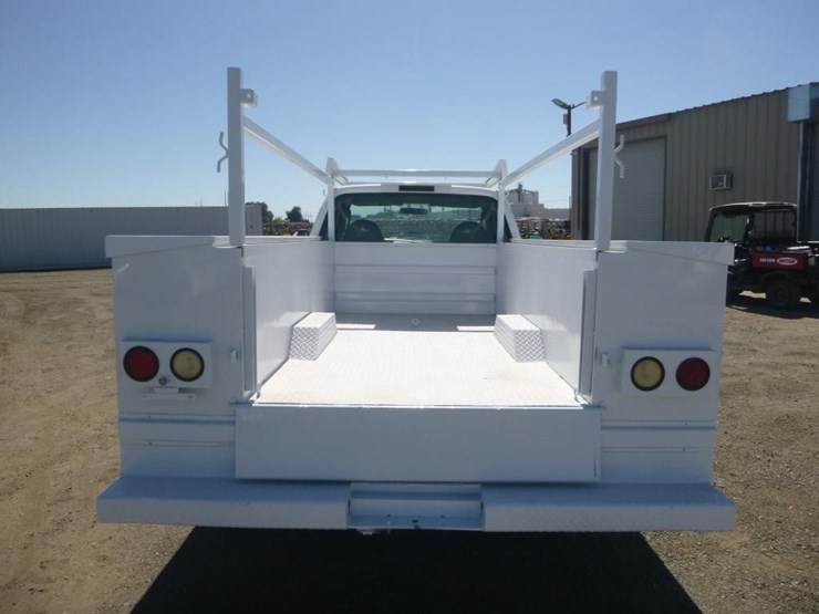 2004-ford-f450-image-6