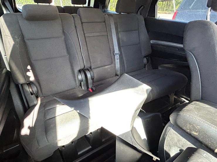 2016-dodge-durango-image-32