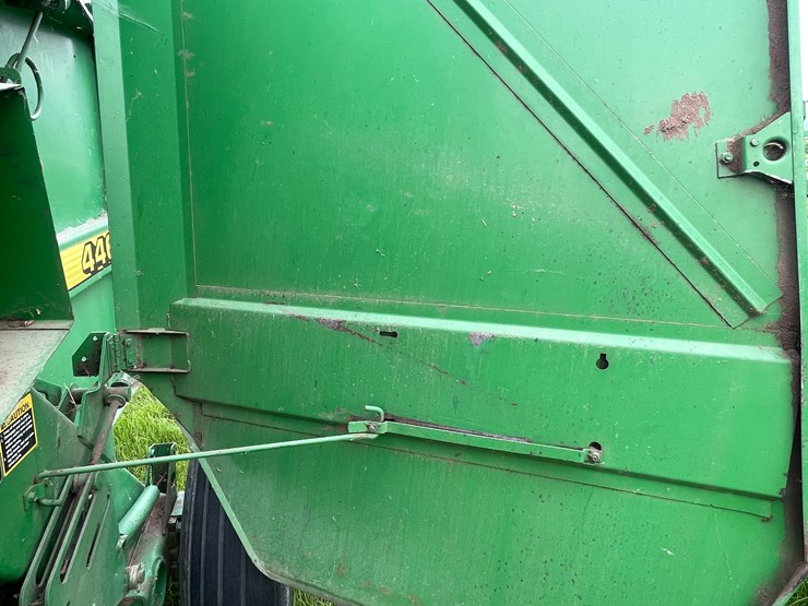 john-deere-446-image-41