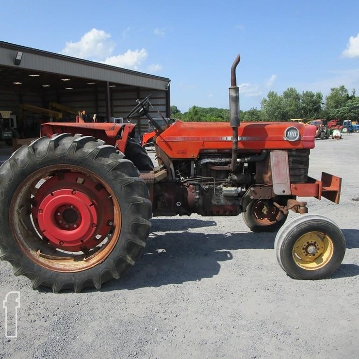 MASSEY-FERGUSON 180