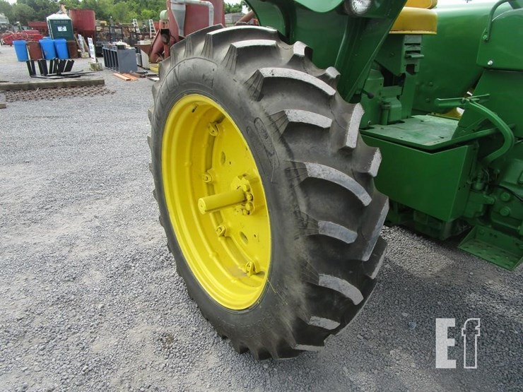 1972-john-deere-3020-image-18