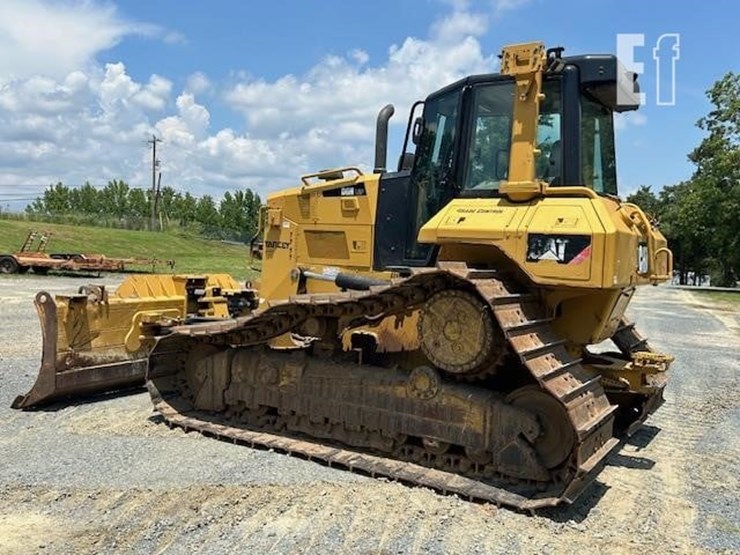 2017-caterpillar-d6n-lgp-image-5