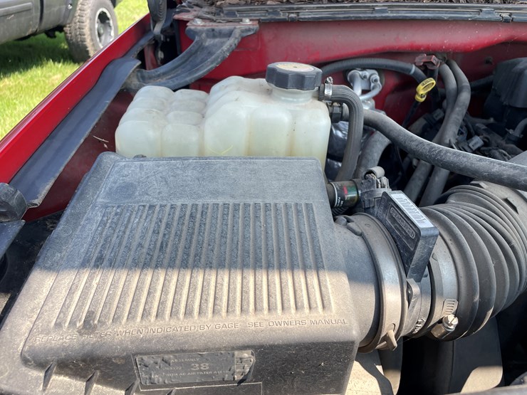 #1040-•-2000-chevy-1500-truck-(has-wi-title)-image-105