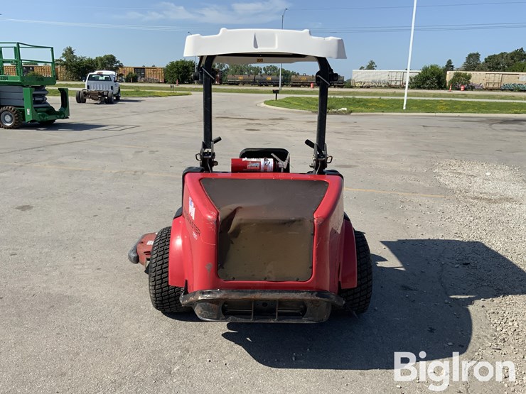 toro-groundsmaster-7210-image-6