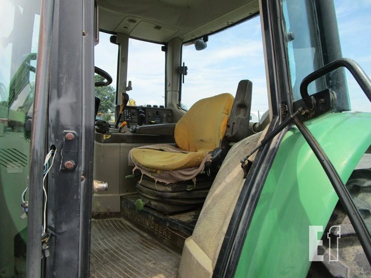 john-deere-6120-image-17