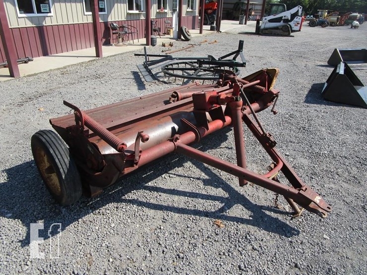 new-holland-404-image-1