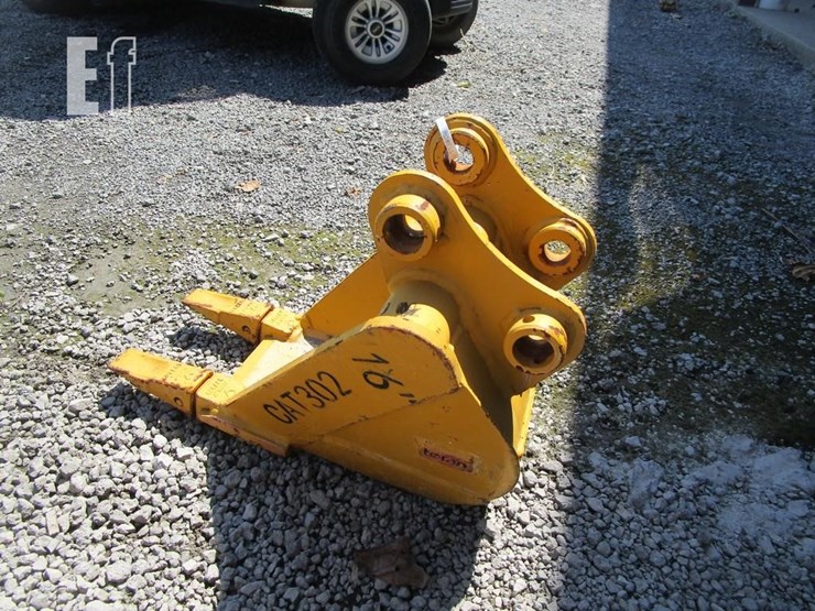 caterpillar-16-image-2