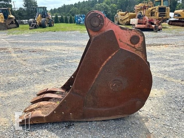 cf-excavator-bucket-image-2