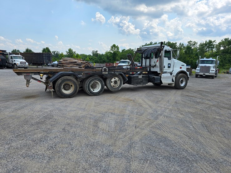 2012-kenworth-t800-image-42