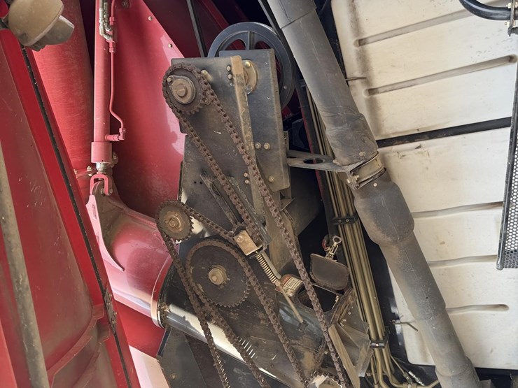 2008-case-ih-8010-image-29