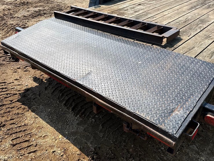 2013-dressen-dct-83-inch-x-20ft-flatbed-trailer-image-22