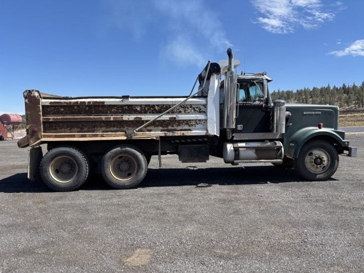 1996-western-star-4964f-image-8