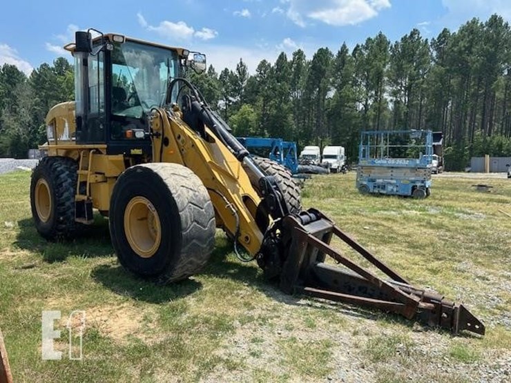2008-caterpillar-924g-image-5