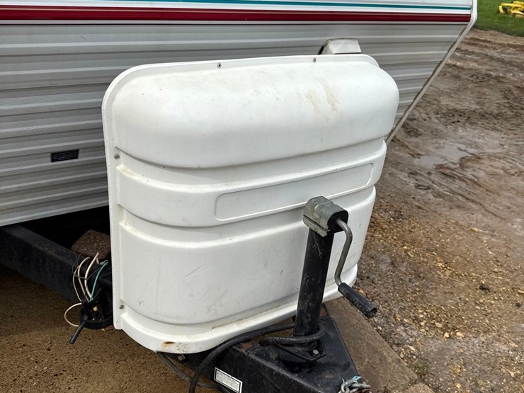 1998-jayco-eagle-25ft-camper-image-19