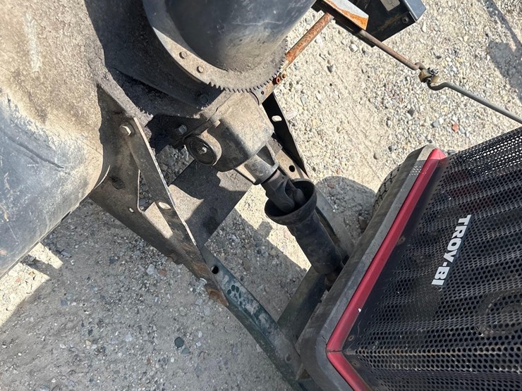 troy-bilt-gtx16-image-3