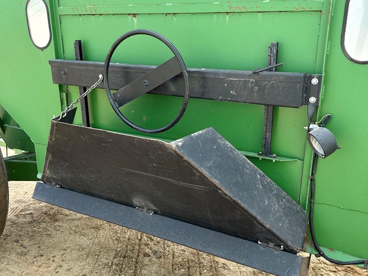 1996-demco-525bu-gravity-wagon-image-20