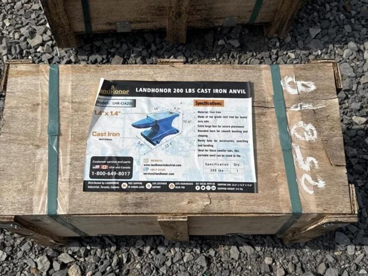 land-honor-cast-iron-anvil-image-1