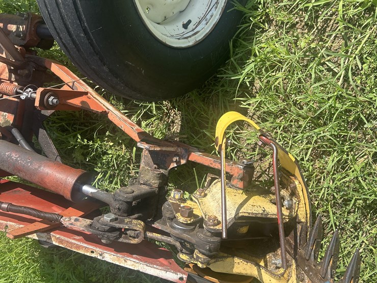 new-holland-540-image-13