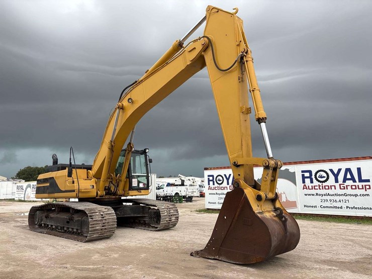 2004-caterpillar-345b-image-2