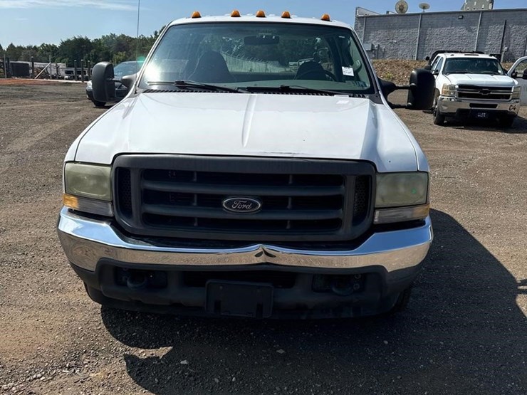 2004-ford-f350-image-2