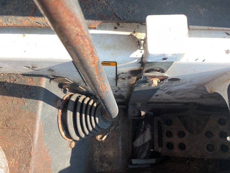 bobcat-753-image-51