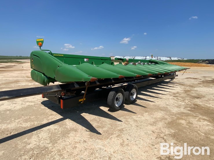 2019-john-deere-712c-image-3
