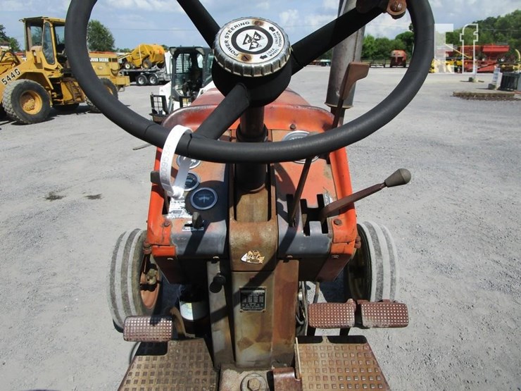 massey-ferguson-180-image-10
