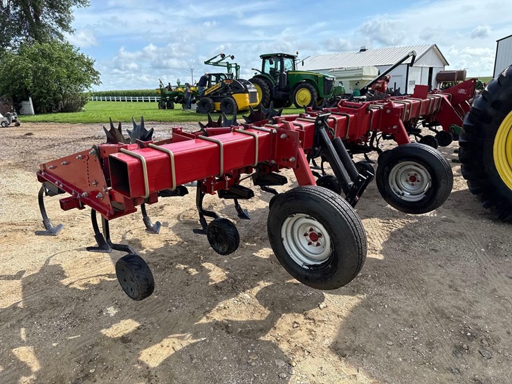 case-ih-1830-image-3