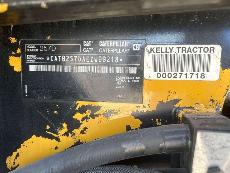 2014-caterpillar-257d-image-5