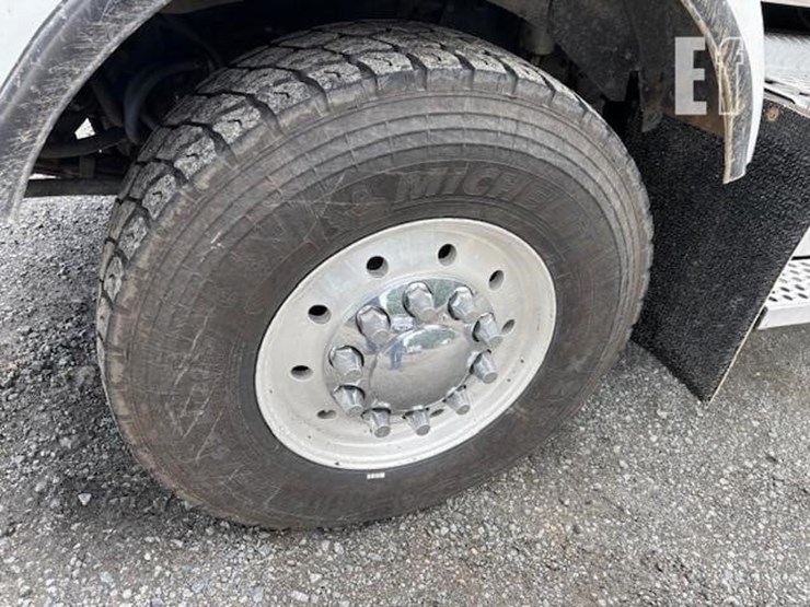2006-kenworth-t800-image-27