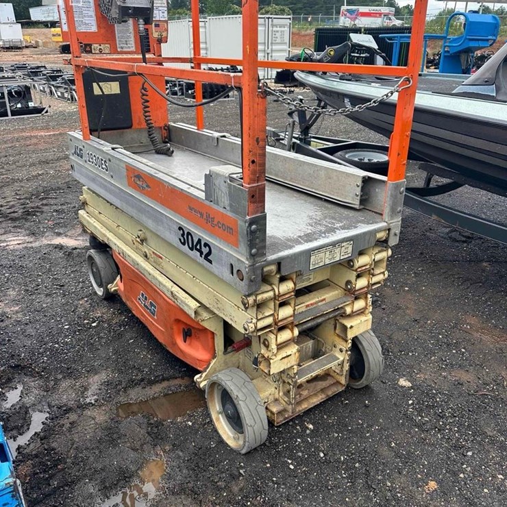 JLG 1930ES