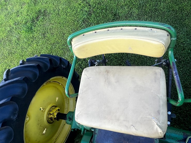 john-deere-a-image-31