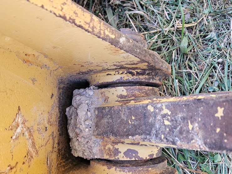 caterpillar-963-image-115