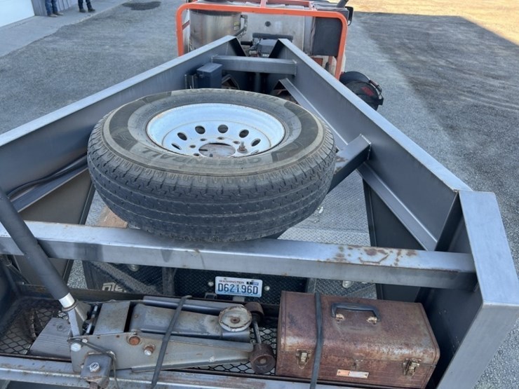 2014-innovative-32'-tri-axle-gooseneck-trailer-image-26