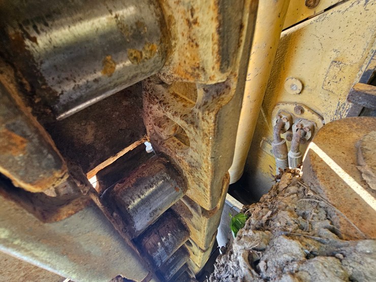 caterpillar-963-image-92