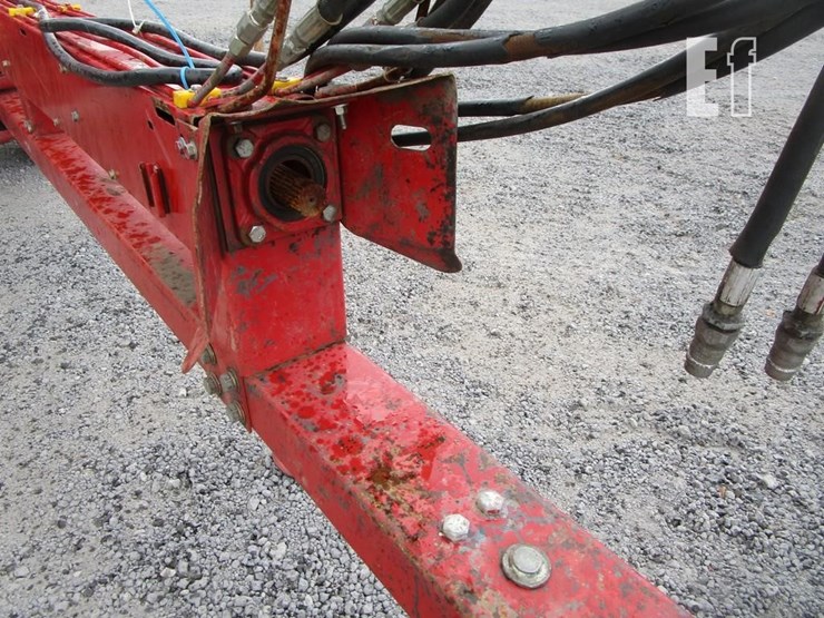new-holland-900-image-5