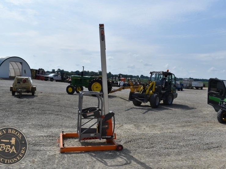 2012-jlg-fs80-image-14