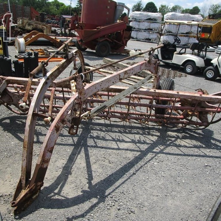 NEW HOLLAND 55