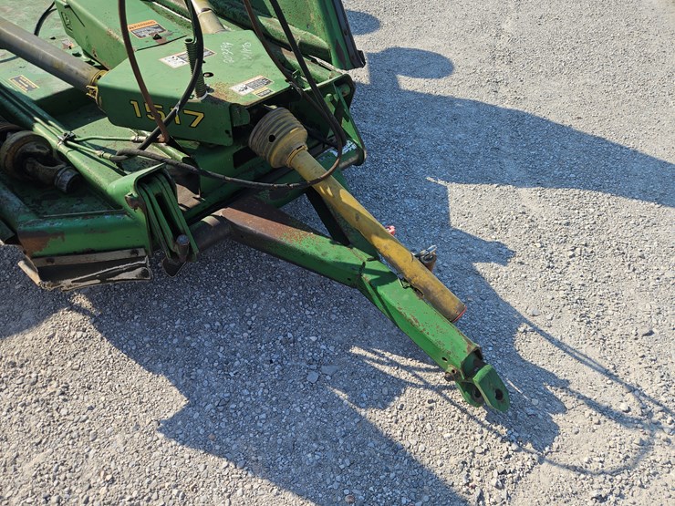john-deere-1517-image-2