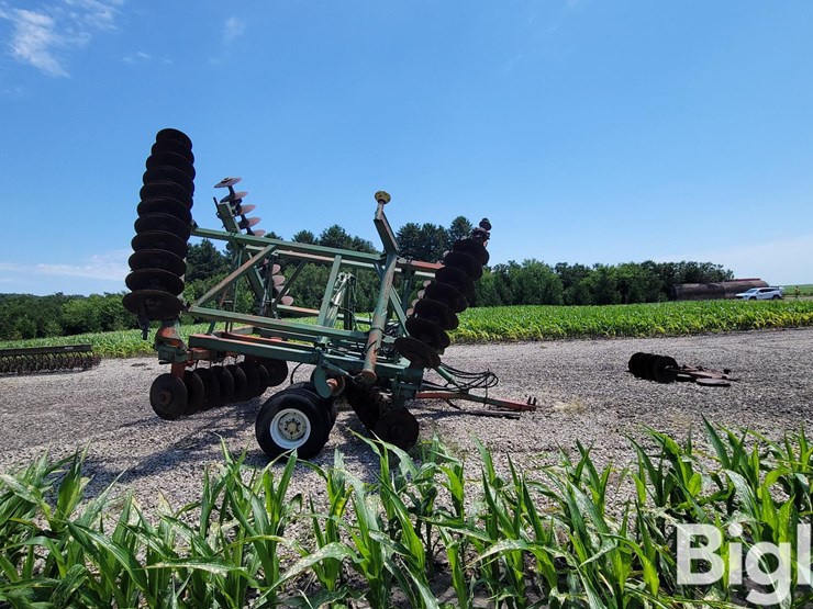allis-chalmers-24-image-4